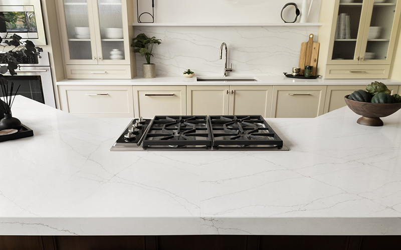 Macaubas Bianco, VIATERA - Quartz Countertops | LX Hausys US